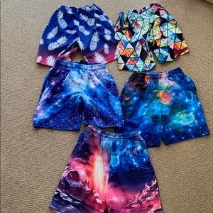 Lot of 5 awesome patterned shorts